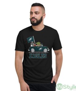 NFL Football Philadelphia Eagles Darth Vader Baby Yoda Driving Star Wars Shirt - Short Sleeve T-Shirt