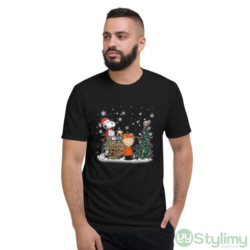NHL New York Islanders Snoopy Charlie Brown Woodstock Christmas Stanley Cup Hockey Shirt