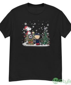 NHL Winnipeg Jets Snoopy Charlie Brown Woodstock Christmas Stanley Cup Hockey Shirt - G500 Men’s Classic T-Shirt