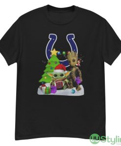 Santa Bigfoot And Baby Yoda Hug Indianapolis Colts Snow Christmas Tree Shirt - G500 Men’s Classic T-Shirt