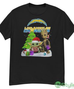 Santa Bigfoot And Baby Yoda Hug Los Angeles Chargers Snow Christmas Tree Shirt - G500 Men’s Classic T-Shirt