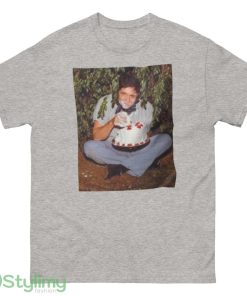 Stoned Johnny Cash Shirt Johnny Cash Eating Cake Shirt - 500 Men’s Classic Tee Gildan