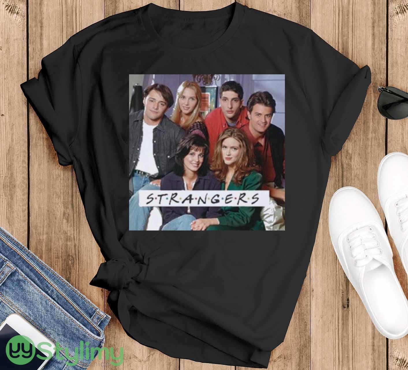 friends strangers friends fan ladies shirt 8 friends strangers friends fan ladies shirt - Black T-Shirt