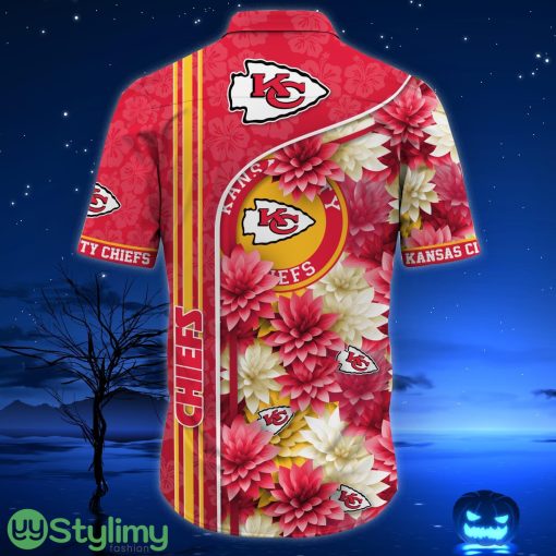 Kansas City Chiefs Aloha Hawaiian Shirt Trending Summer Beach Gift Product Photo 3