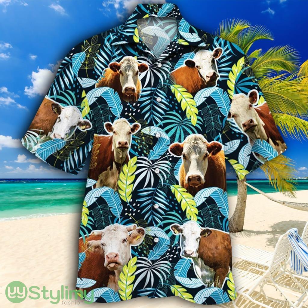 Hereford Cattle Lovers Jungle Leaves Tropical Hawaiian Shirt 2 Hereford Cattle Lovers Jungle Leaves Tropical Hawaiian Shirt Product Photo 1
