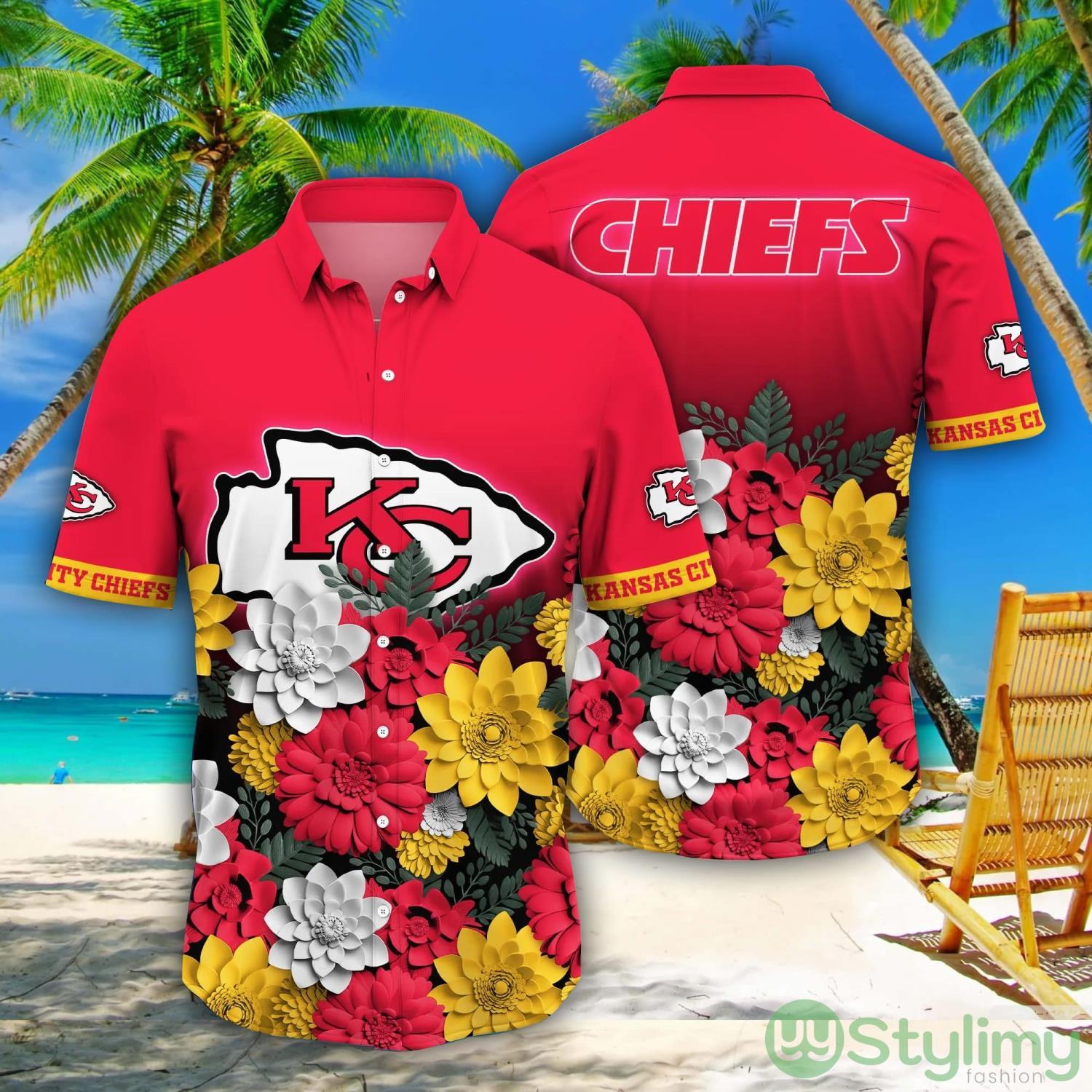 Kansas City Chiefs NFL Flower Pattern Hawaiian Shirt For Fans 2 Kansas City Chiefs NFL Flower Pattern Hawaiian Shirt For Fans Product Photo 1