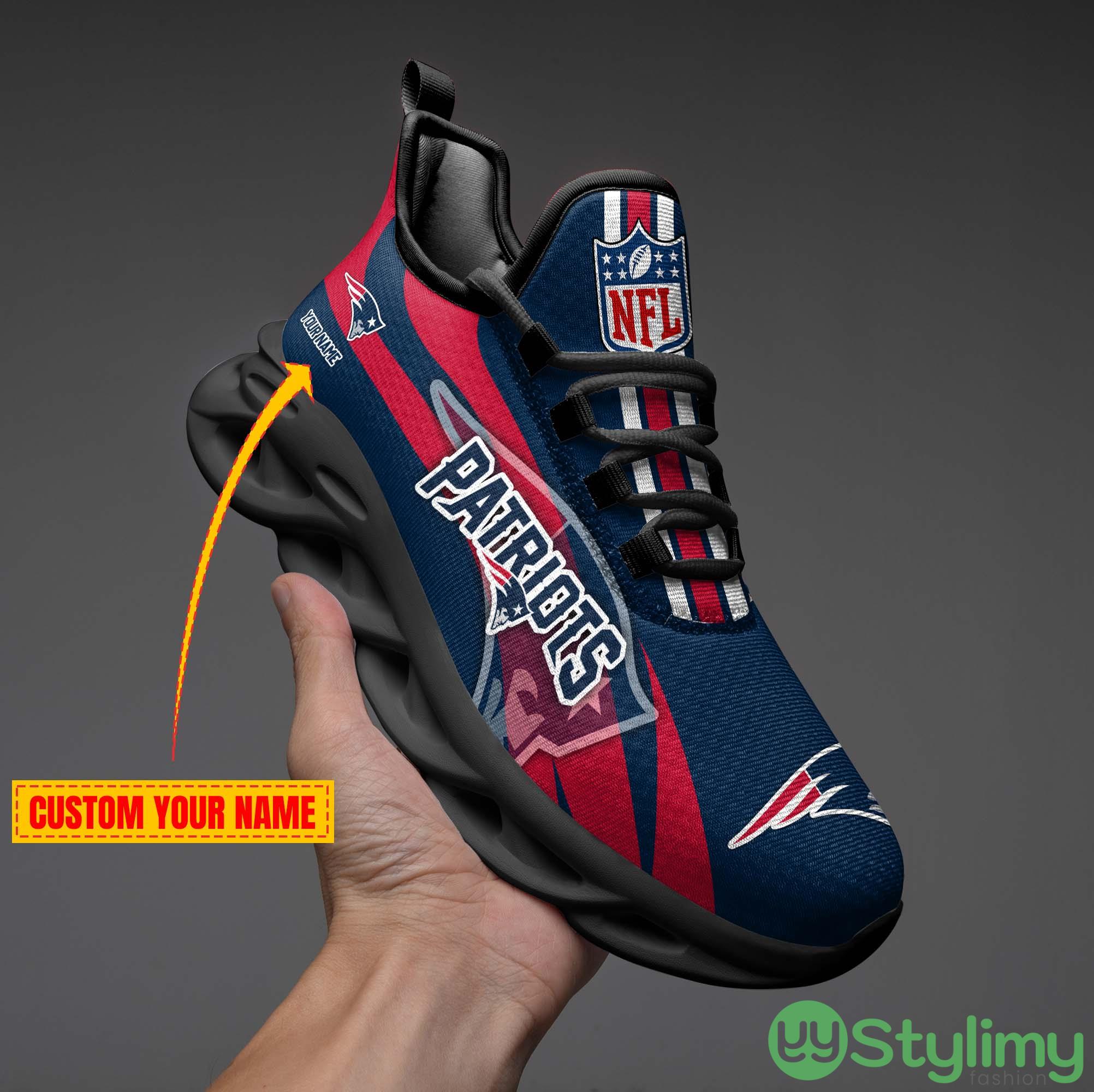 New England Patriots Max Soul Shoes Custom Name Running Sneakers For Fans Gift 6 New England Patriots Max Soul Shoes Custom Name Running Sneakers For Fans Gift - New England Patriots – Personalized Max Soul Shoes_1