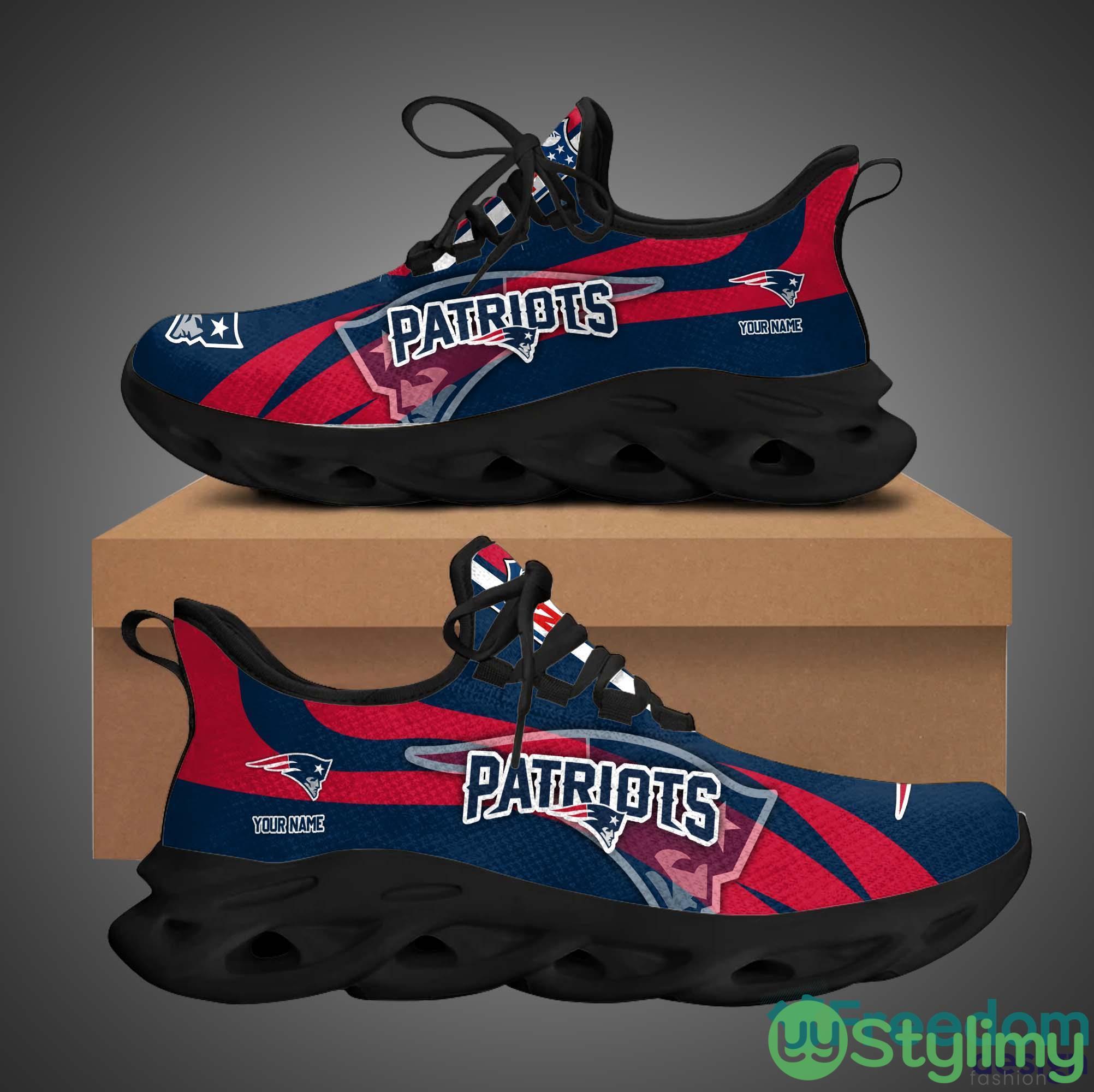 New England Patriots Max Soul Shoes Personalized Chunky Sneakers For Fans Gift 2 New England Patriots Max Soul Shoes Personalized Chunky Sneakers For Fans Gift - New England Patriots – Personalized Max Soul Shoes_2