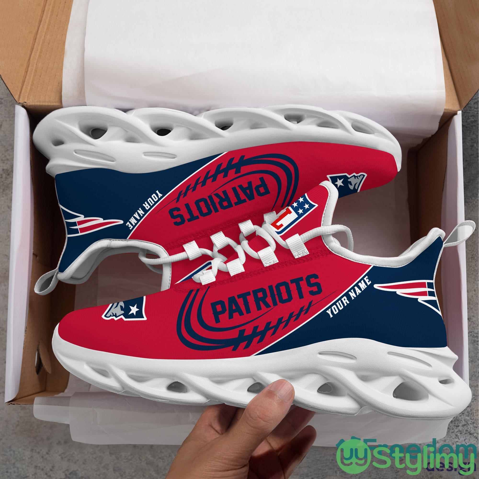 New England Patriots Max Soul Shoes Style 8 Personalized Chunky Sneakers For Fans Gift 4 New England Patriots Max Soul Shoes Style 8 Personalized Chunky Sneakers For Fans Gift - New England Patriots-PERSONALIZED MAX SOUL SHOES_4