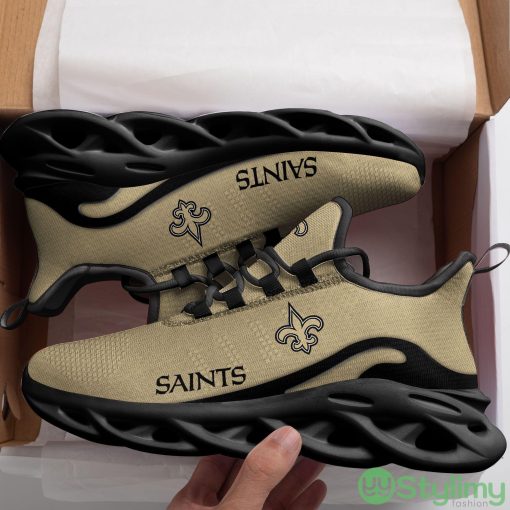 New Orleans Saints Logo Running Sneaker Max Soul Shoes In Gold Gift For Men And Women - New Orleans Saints Logo Pattern 3D Max Soul Sneaker Shoes In Gold_3