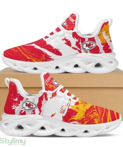 Kansas City Chiefs Logo Custom Name Tie Dye Pattern 3D Max Soul Sneaker Shoes In Red - Kansas City Chiefs Logo Custom Name Tie Dye Pattern 3D Max Soul Sneaker Shoes In Red_1