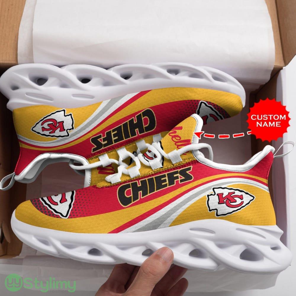Kansas City Chiefs Logo Pattern Custom Name 3D Max Soul Sneaker Shoes In Yellow And Red 6 Kansas City Chiefs Logo Pattern Custom Name 3D Max Soul Sneaker Shoes In Yellow And Red - Kansas City Chiefs Logo Pattern Custom Name 3D Max Soul Sneaker Shoes In Yellow And Red_1