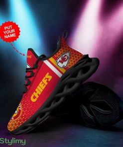 Kansas City Chiefs Logo Triangle Pattern Custom Name 3D Max Soul Sneaker Shoes In Red - Kansas City Chiefs Logo Triangle Pattern Custom Name 3D Max Soul Sneaker Shoes In Red_1