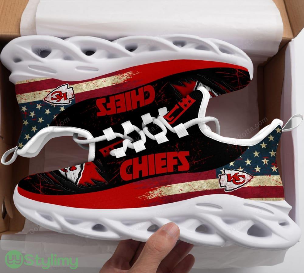 Kansas City Chiefs Max Soul Shoes Streetstyle Men And Women Running Shoes 4 Kansas City Chiefs Max Soul Shoes Streetstyle Men And Women Running Shoes - Kansas City Chiefs Max Soul Shoes_5