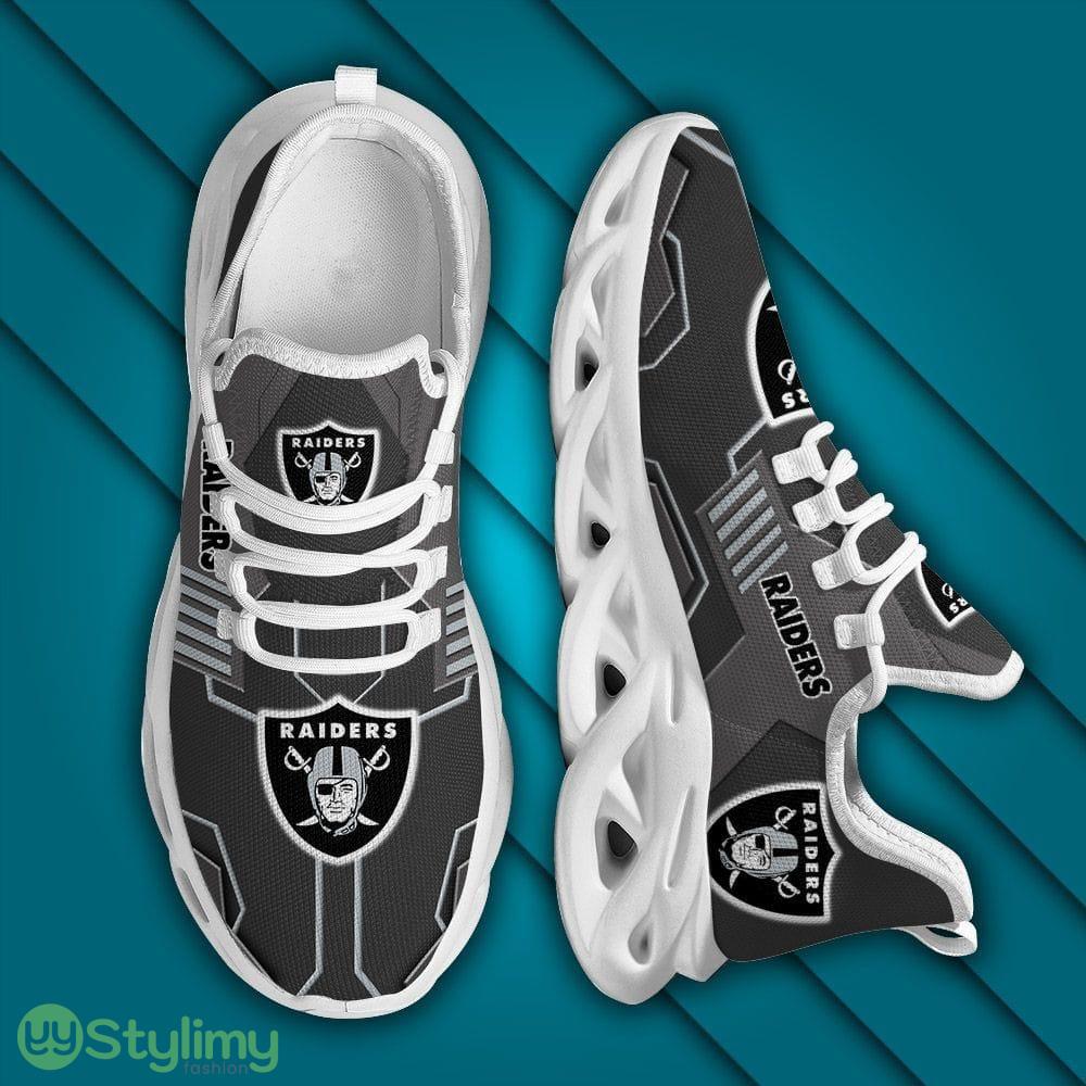 Las Vegas Raiders Logo Pattern 3D Max Soul Sneaker Shoes 3 Las Vegas Raiders Logo Pattern 3D Max Soul Sneaker Shoes - Las Vegas Raiders Logo Pattern Custom Name 3D Max Soul Sneaker Shoes_3