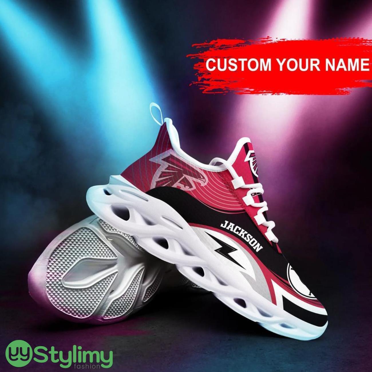Atlanta Falcons NFL Max Soul Shoes Custom Name Sneakers Walking Shoes For Fans 3 Atlanta Falcons NFL Max Soul Shoes Custom Name Sneakers Walking Shoes For Fans Product Photo 3