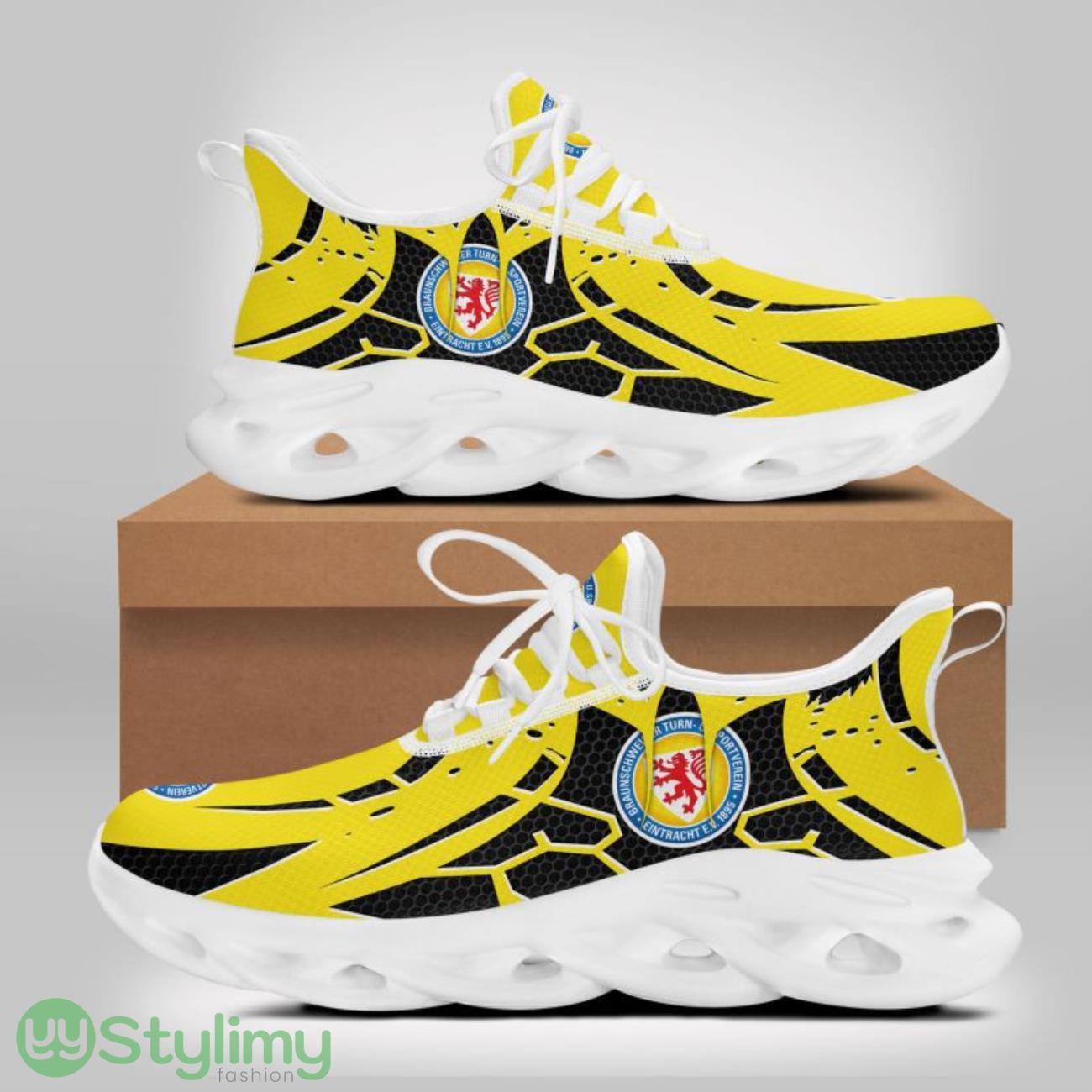 Eintracht Braunschweig Max Soul Shoes Sport Running Shoes For Fans 3 Eintracht Braunschweig Max Soul Shoes Sport Running Shoes For Fans Product Photo 3