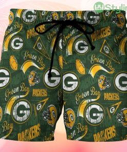 Green Bay Packers Emblem Seamless v2 Beach Hawaiian Shorts For Men Trending Summer Product Photo 1