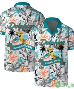 Miami Dolphins Short Sleeve Shirt Pattern Parrot Beach Combo Hawaiian Shirt And Shorts Product Photo 1