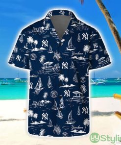 New York Yankees Short Sleeve Shirt Beach Vibes Pattern Combo Hawaiian Shirt And Shorts Product Photo 1