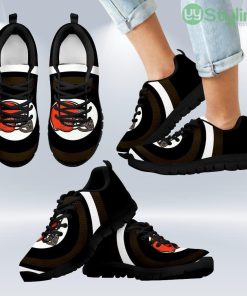 Favorable Significant Shield Cleveland Browns Sneakers Shoes Gift For Men And Women Product Photo 1