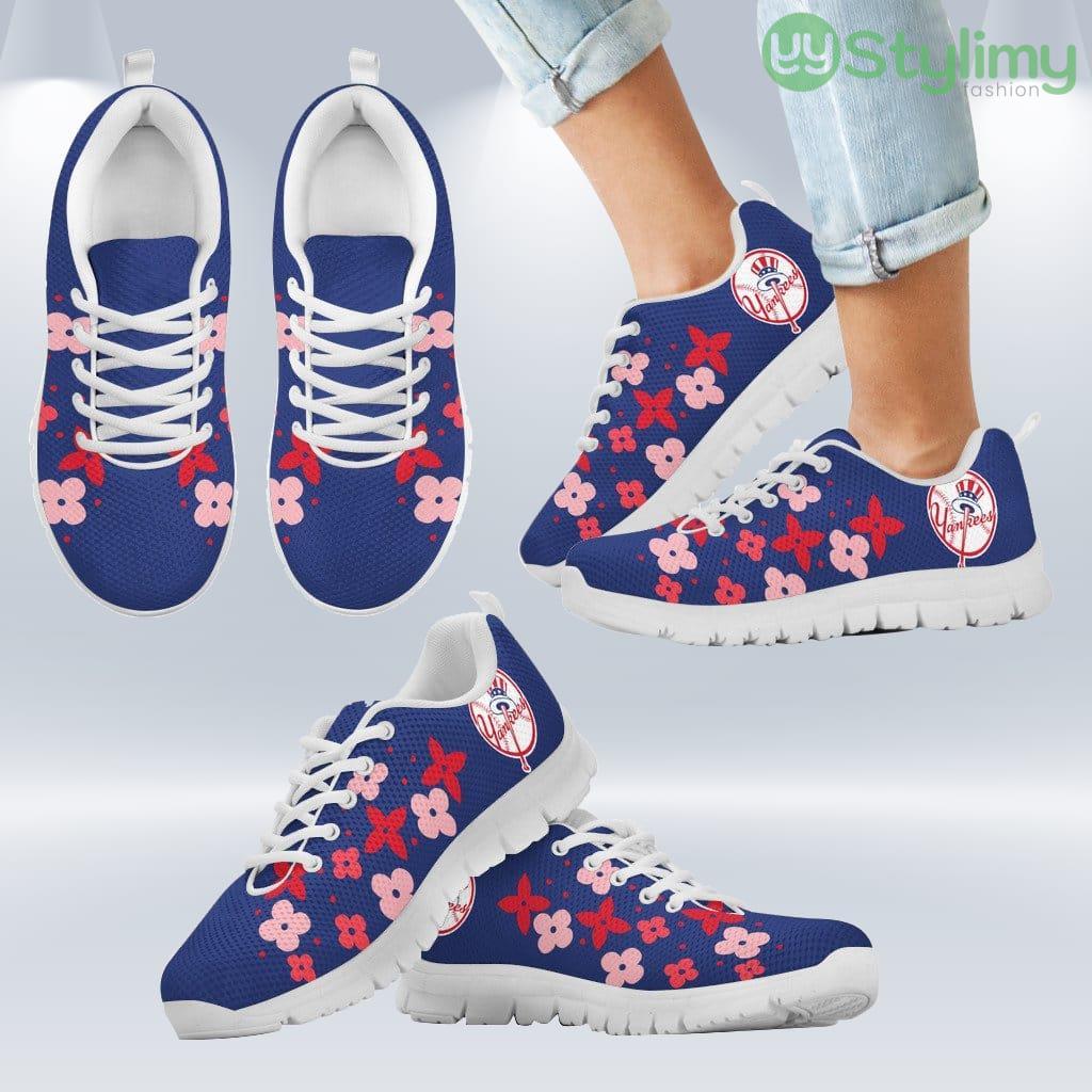 Flowers Pattern New York Yankees Sneakers Shoes Gift For Men And Women 2 Flowers Pattern New York Yankees Sneakers Shoes Gift For Men And Women Product Photo 2