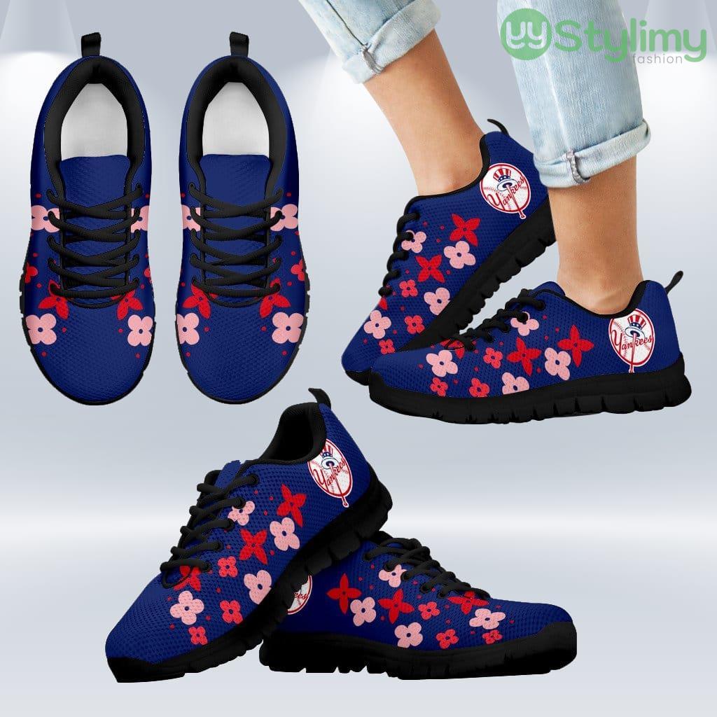 Flowers Pattern New York Yankees Sneakers Shoes Gift For Men And Women 5 Flowers Pattern New York Yankees Sneakers Shoes Gift For Men And Women Product Photo 1